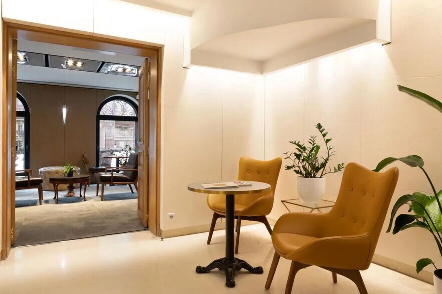 10 Avenue Kléber, Paris à louer - Photo de l’immeuble – Image 3 sur 20