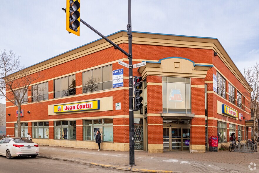 2507 Boul Rosemont, Montréal, QC à louer - Photo principale – Image 1 sur 3