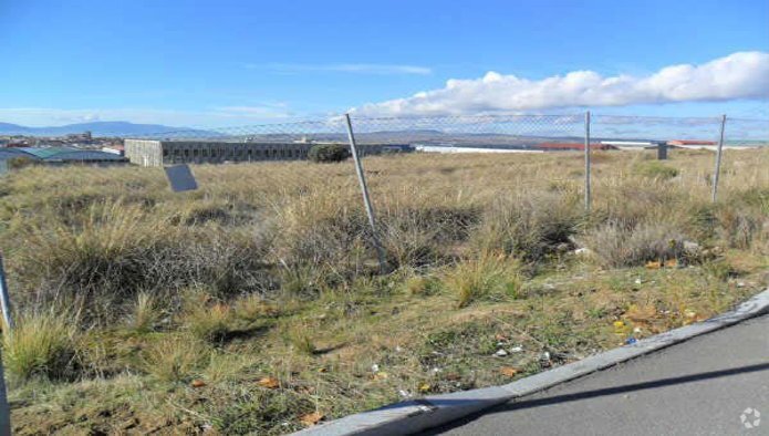 Calle Campo Azalvaro, s/n, Ávila, Ávila à vendre - Photo de l’immeuble – Image 2 sur 5