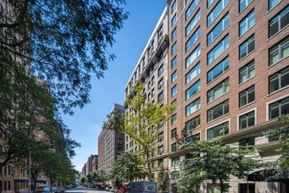 Plus de détails pour 525 West End Ave, New York, NY - Bureau à louer