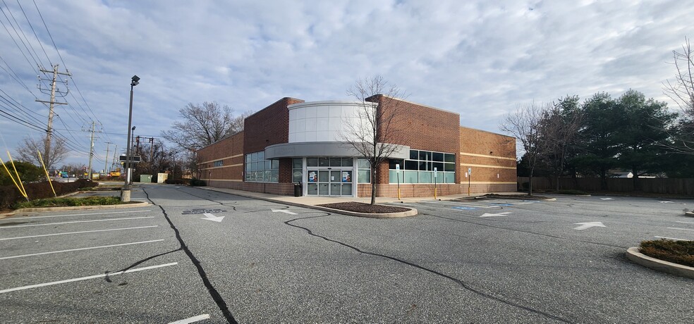 728 E Pulaski Hwy, Elkton, MD à louer - Photo de l’immeuble – Image 3 sur 10