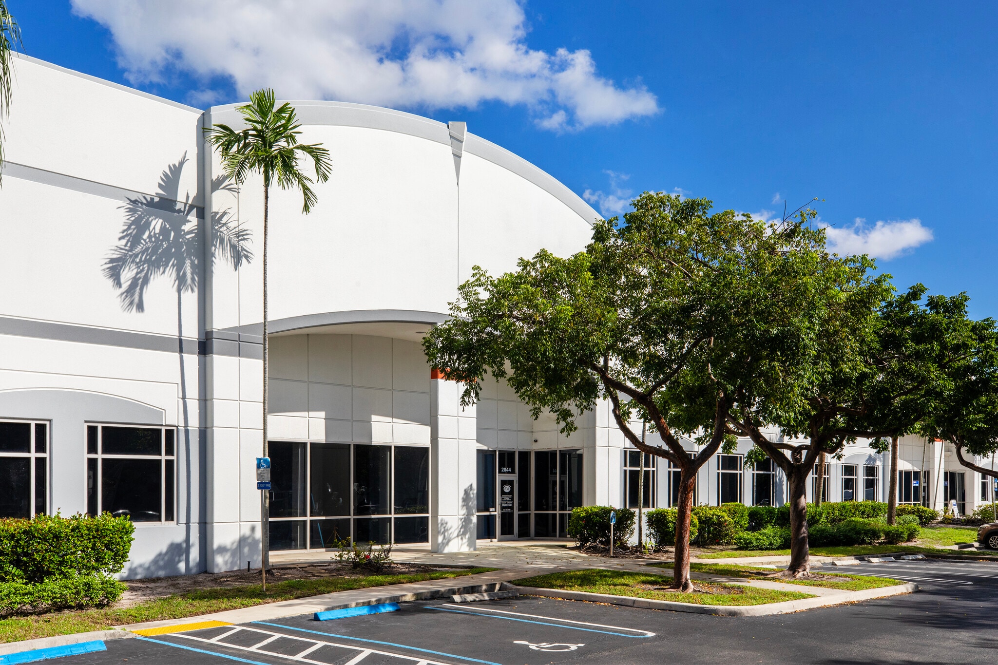 2001-2009 NW 25th Ave, Pompano Beach, FL à louer Photo intérieure– Image 1 sur 15
