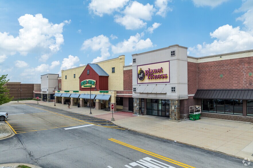 5320-5360 Northwest Hwy, Crystal Lake, IL à louer - Photo de l’immeuble – Image 2 sur 5