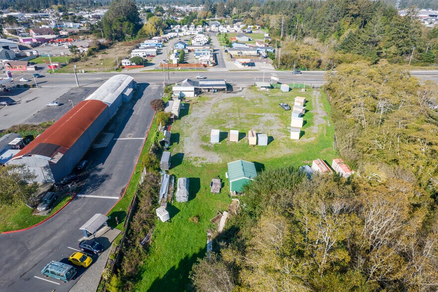 1127 US Highway 101 N, Crescent City, CA à vendre - Photo de l’immeuble – Image 3 sur 10
