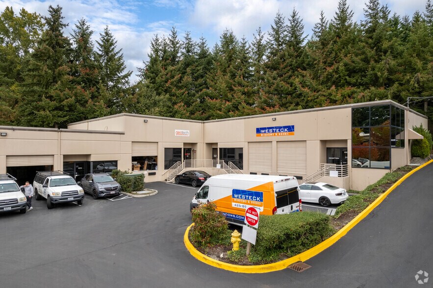 8700-8900 122nd Ave NE, Kirkland, WA à louer - Photo de l’immeuble – Image 3 sur 5