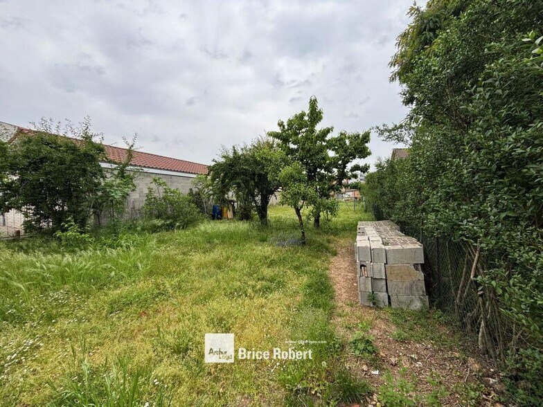 6 Rue De La République, Meyzieu à vendre - Photo de l’immeuble – Image 3 sur 4