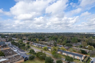 8800-8888 Kempwood Dr, Houston, TX - VUE AÉRIENNE  vue de carte - Image1