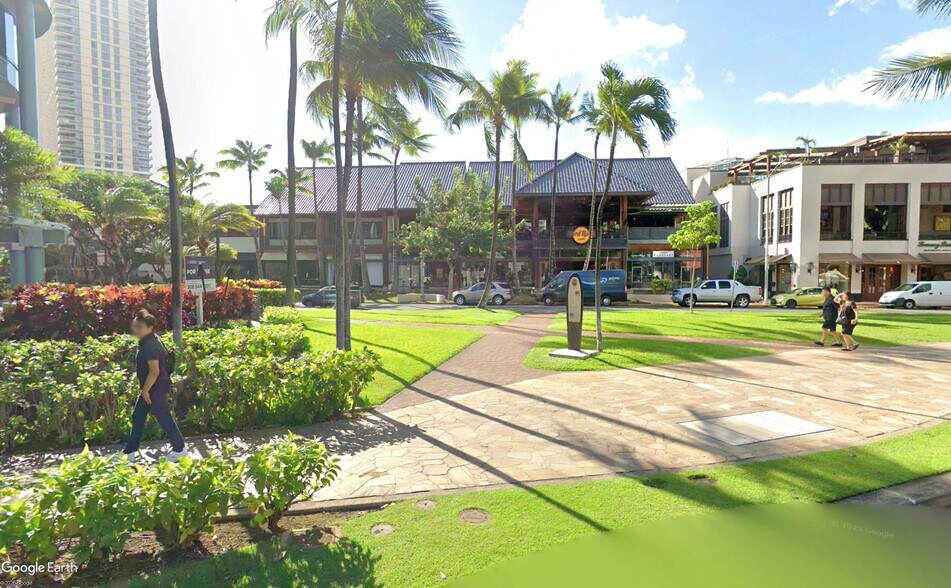 280 Beach Walk, Honolulu, HI à louer - Photo de l’immeuble – Image 2 sur 3
