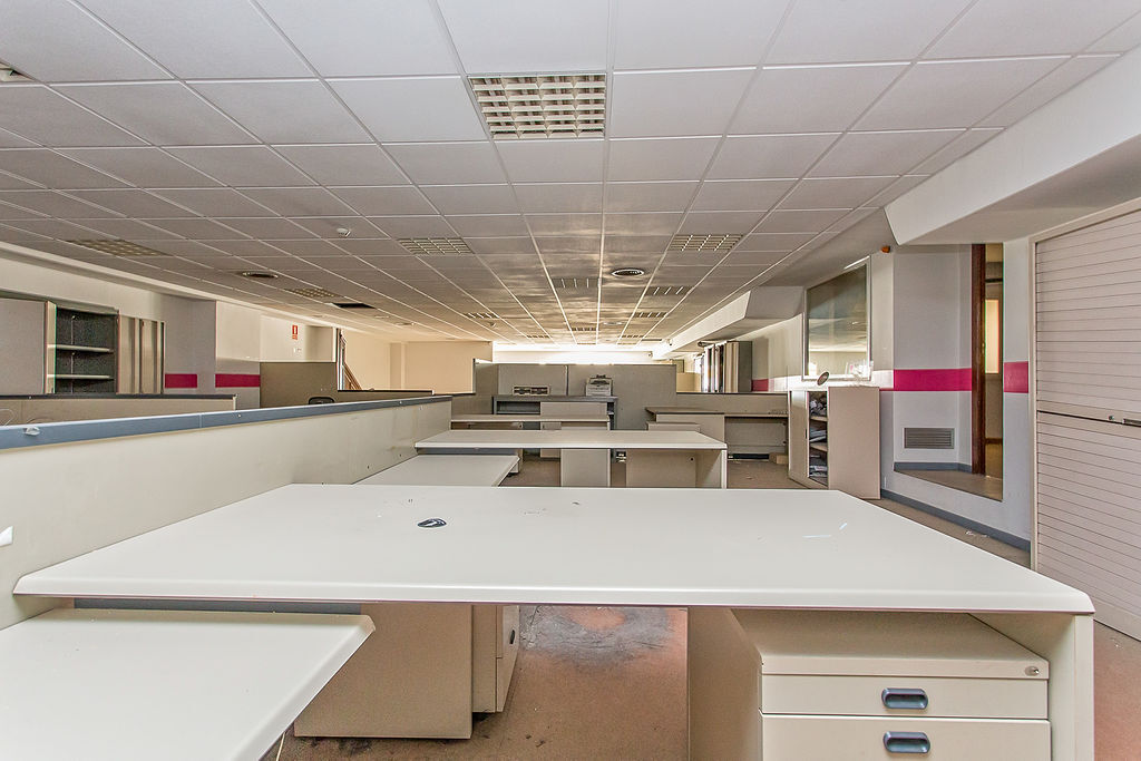 Manresa, BAR 08241 - Lot 01 - - Photo intérieure - Image 1 of 14