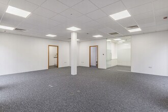 118 Putney Bridge Rd, Londres à louer Photo intérieure– Image 2 sur 5