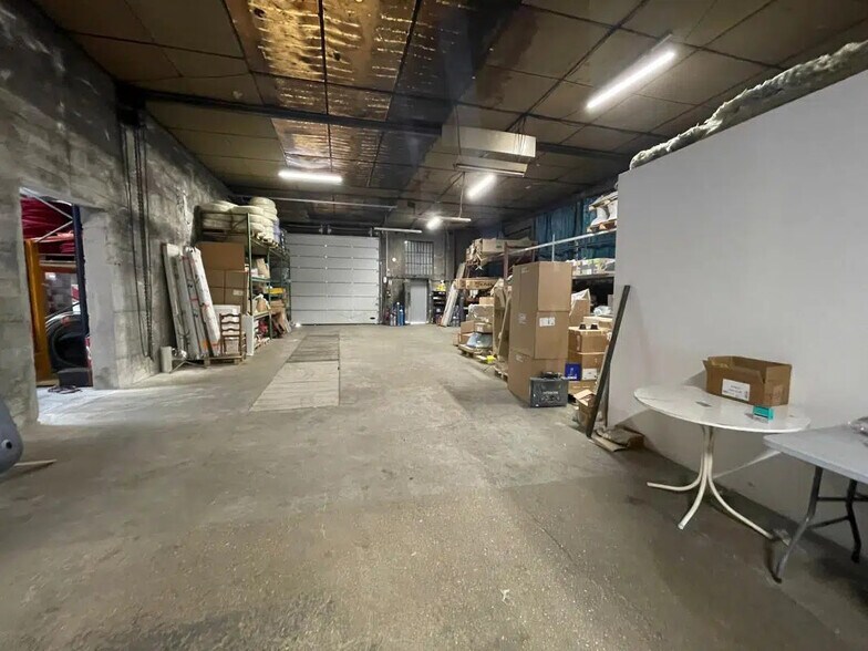 Industriel/Logistique dans Tossiat à louer - Photo de l’immeuble – Image 2 sur 17