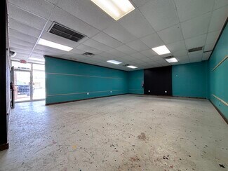 Plus de détails pour 50 Lack Ln, Clute, TX - Local commercial à louer