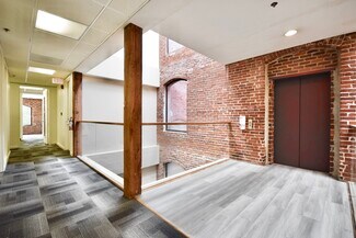 Plus de détails pour 521 SW 11th, Portland, OR - Bureau à louer