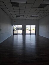 6160 Ulmerton Rd, Clearwater, FL à louer Photo intérieure– Image 2 sur 8