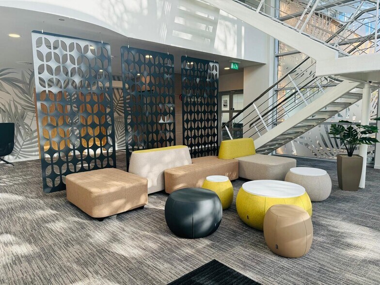 1 Finch Way, Bellshill à louer - Photo de l’immeuble – Image 3 sur 5