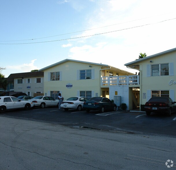 508 NE 1st Ave, Fort Lauderdale, FL à vendre - Photo de l’immeuble – Image 2 sur 2