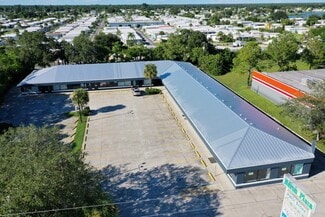Plus de détails pour 2670 S McCall Rd, Englewood, FL - Bureau/Local commercial à louer