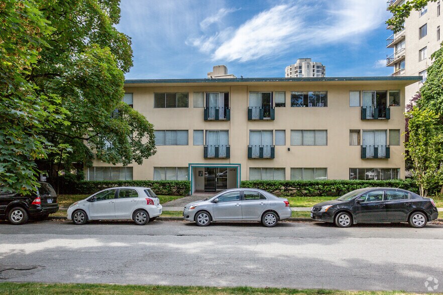 1030 Harwood St, Vancouver, BC à vendre - Photo principale – Image 3 sur 6