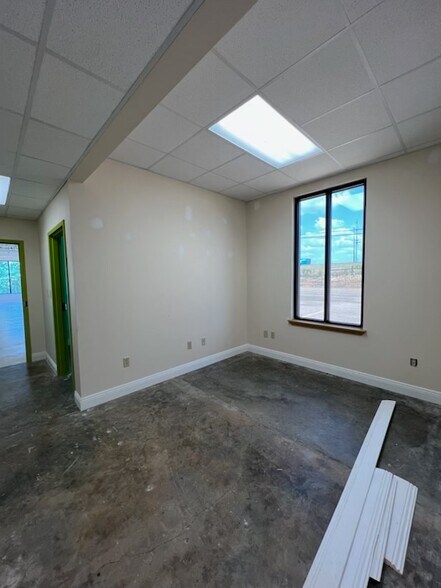 1410 Apache Dr, Mccomb, MS à louer - Photo intérieure – Image 3 sur 30