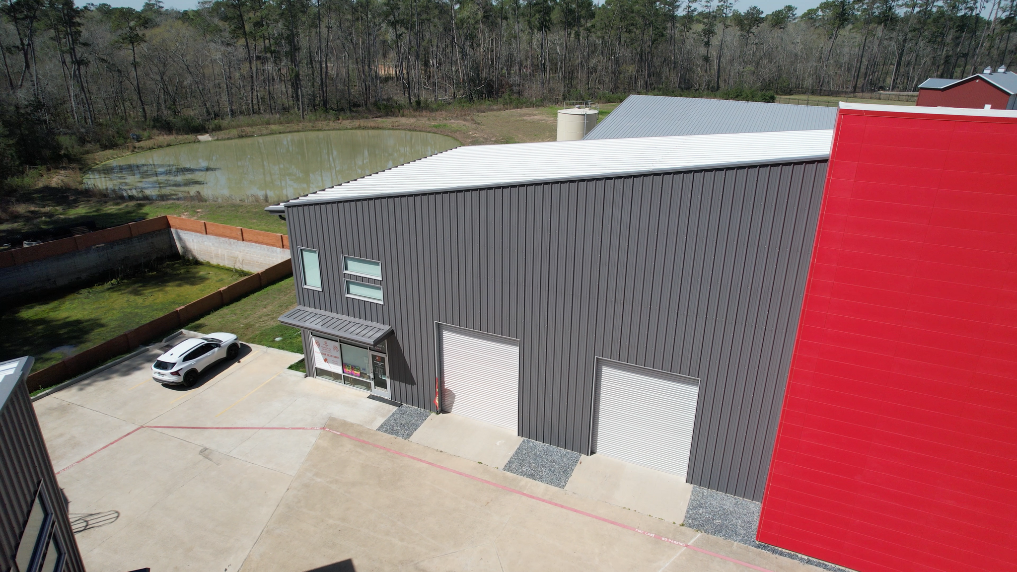32503 Tamina Rd, Magnolia, TX à louer Photo de l’immeuble– Image 1 sur 8