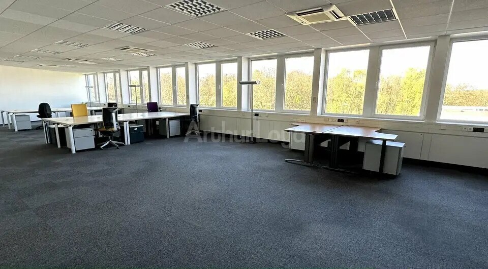 Bureau dans Mundolsheim à louer - Photo de l’immeuble – Image 3 sur 10
