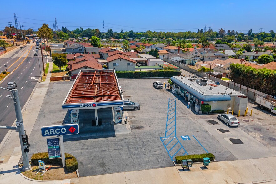 9706 Telegraph Rd, Downey, CA à vendre - Photo de l’immeuble – Image 2 sur 19