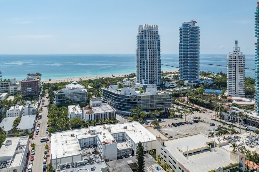 1 Collins Ave, Miami Beach, FL à vendre - Photo de l’immeuble – Image 2 sur 49