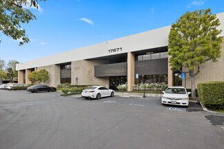 Plus de détails pour 17661-17671 Cowan, Irvine, CA - Local d'activités à louer
