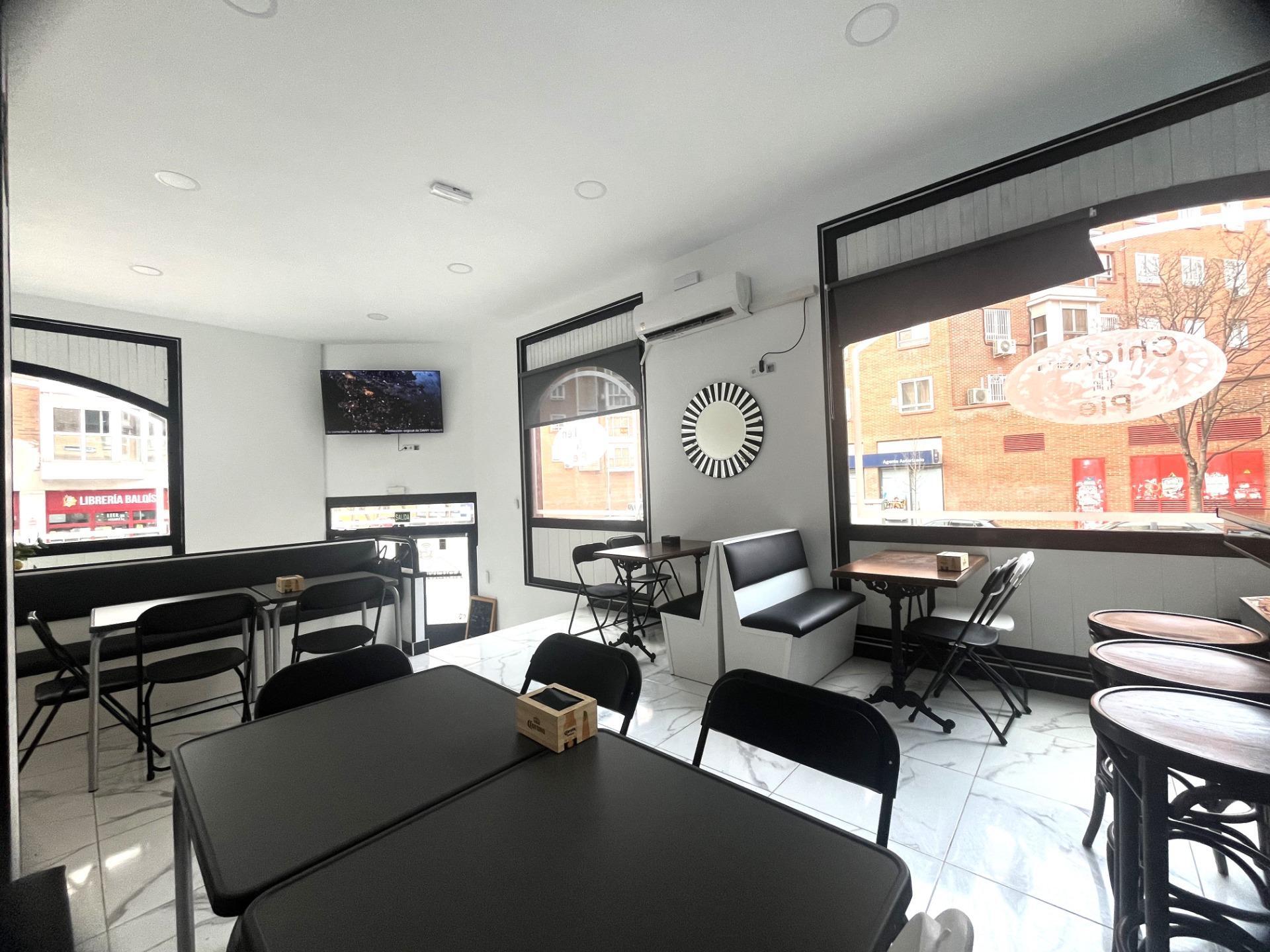 Local commercial dans Madrid, Madrid à louer Photo intérieure– Image 1 sur 12