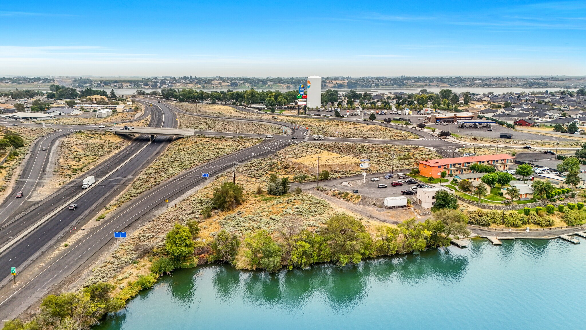 NNA NNA West Lakeshore Court Ct, Moses Lake, WA à vendre Aérien– Image 1 sur 11