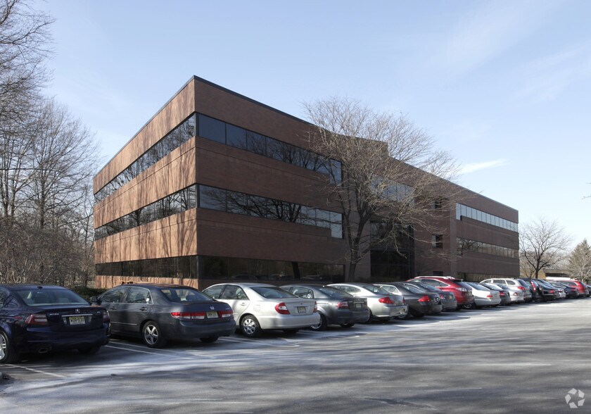 2015 State Route 27, Edison, NJ à louer - Photo de l’immeuble – Image 3 sur 4