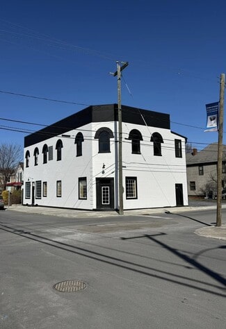 Plus de détails pour 201 N Court Ave, Covington, VA - Local commercial à vendre