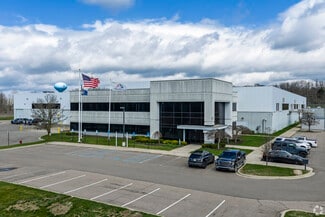 Plus de détails pour 5600 Bow Pointe Dr, Village of Clarkston, MI - Industriel/Logistique à vendre
