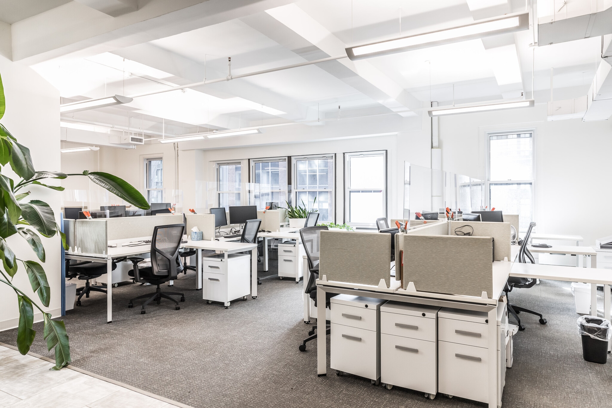 119-121 W 57th St, New York, NY à louer Photo intérieure– Image 1 sur 13