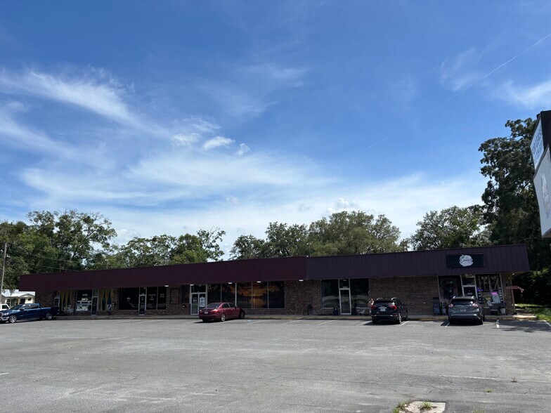 1709-1715 Osborne Rd, Saint Marys, GA à vendre - Photo de l’immeuble – Image 2 sur 6