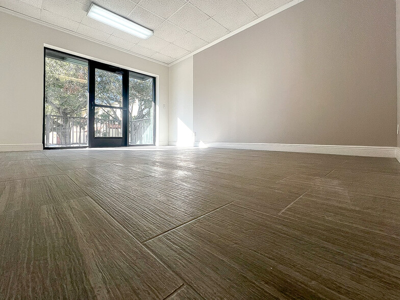 33 E Robinson St, Orlando, FL à louer - Photo intérieure – Image 3 sur 15