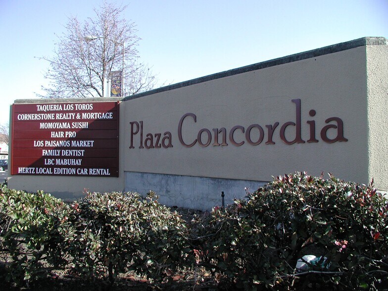 1800 Monument Blvd, Concord, CA à louer - Photo de l’immeuble – Image 1 sur 3