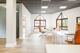 Plus de détails pour 7-17 St. Stephens Rd, Bournemouth - Bureau à louer