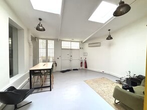 16 Rue Bleue, Paris à louer Photo intérieure– Image 2 sur 8