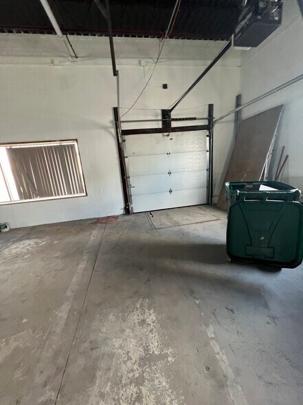 6800 Newbrook Ave, East Syracuse, NY à vendre - Photo de l’immeuble – Image 3 sur 5