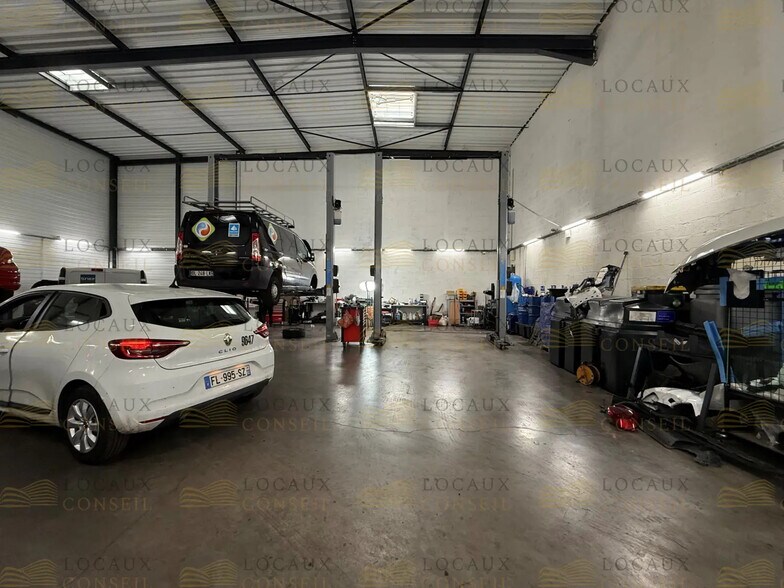 Local d’activités dans Viarmes à louer - Photo intérieure – Image 3 sur 8