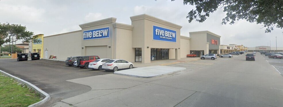 4101 Five Points Rd, Corpus Christi, TX à louer - Photo de l’immeuble – Image 2 sur 6