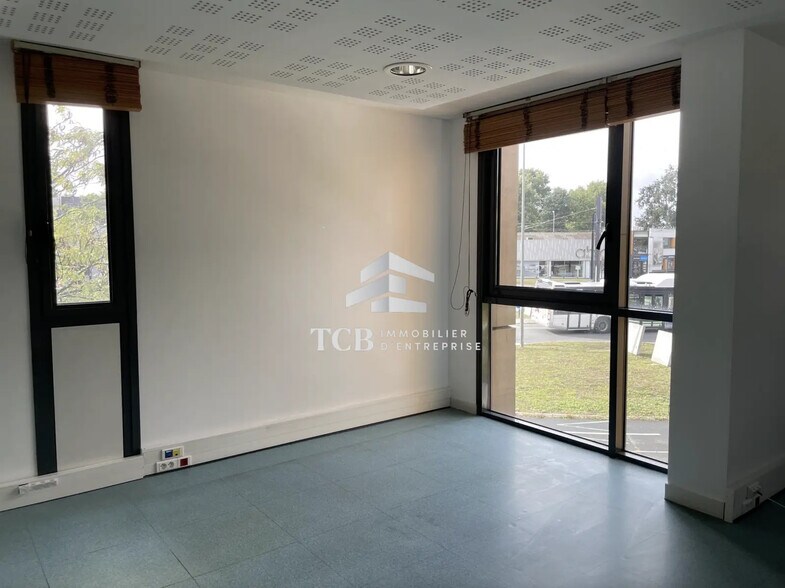 Bureau dans Orvault à louer - Photo de l’immeuble – Image 1 sur 1