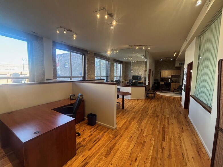 1811-1819 W North Ave, Chicago, IL à louer - Photo intérieure – Image 2 sur 21