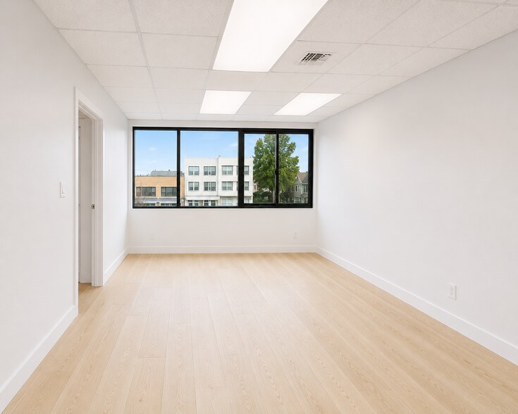 4236 162nd St, Flushing, NY à louer - Photo de l’immeuble – Image 3 sur 10