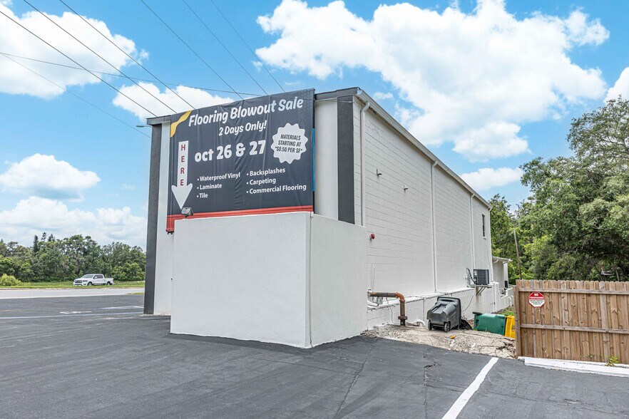 17941 US Hwy 441, Mount Dora, FL à louer - Photo de l’immeuble – Image 2 sur 22