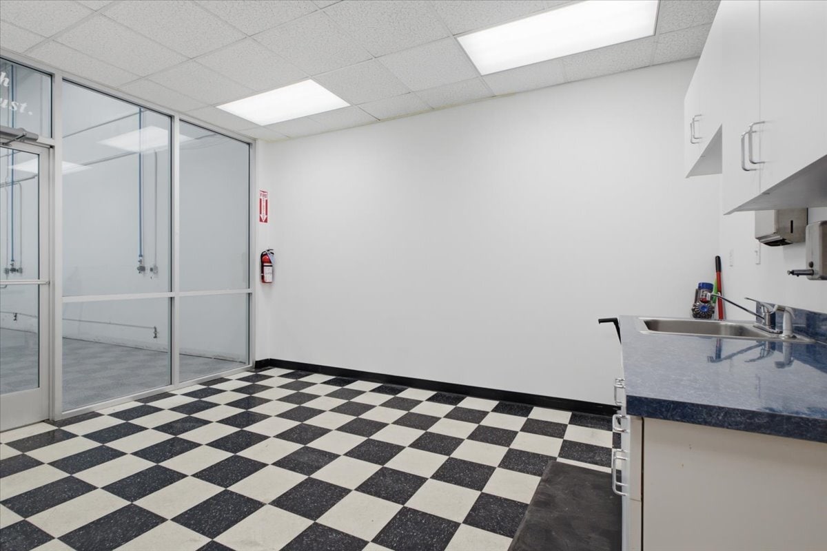 41-57 W Guest Ave, Salt Lake City, UT 84115 - Lot 41 - - Photo intérieure - Image 1 of 9