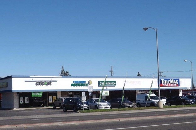 5404-5412 N Blackstone Ave, Fresno, CA à vendre - Photo de l’immeuble – Image 2 sur 18