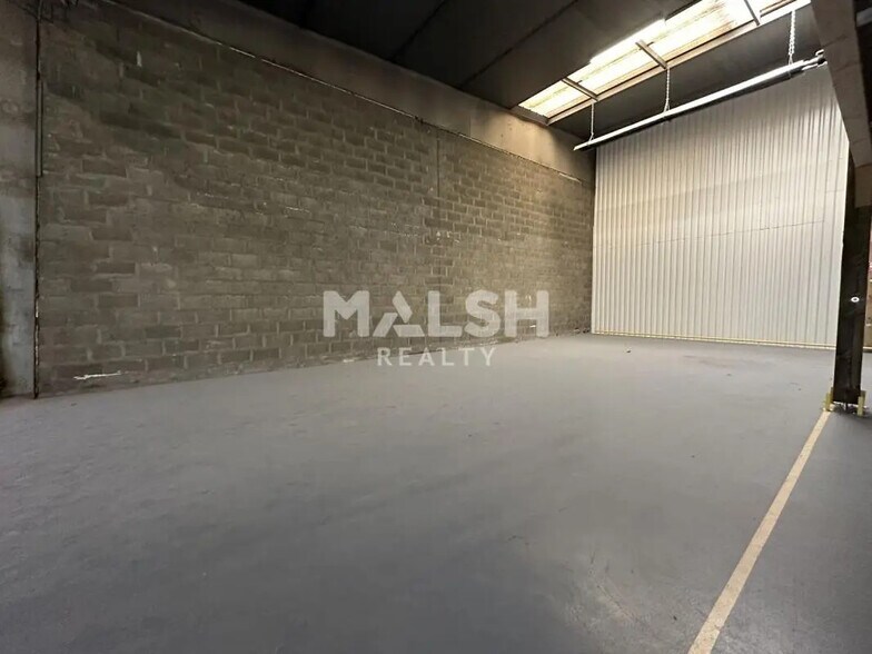 Local d’activités dans Genay à louer - Photo intérieure – Image 3 sur 11