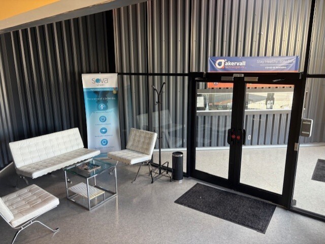 1512 Woodland Dr, Saline, MI à louer - Photo de l’immeuble – Image 2 sur 6